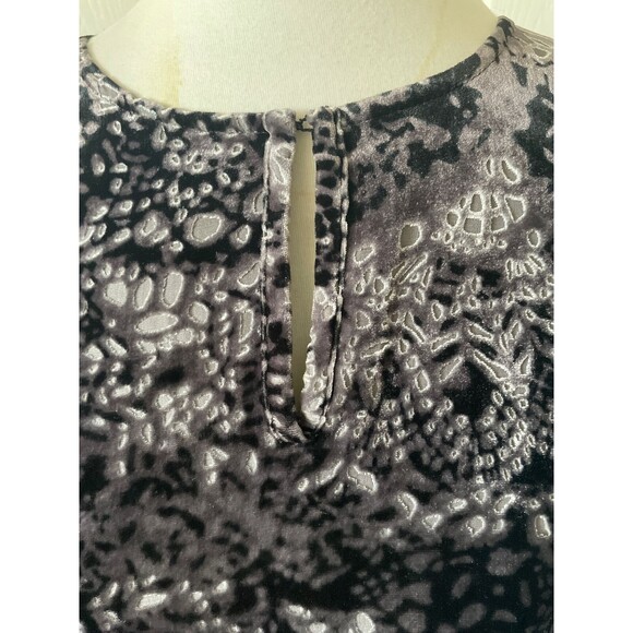 J Jill Womens Shift Dress Size Small Petite Burnout Velvet Lined Black Keyhole - Picture 2 of 11